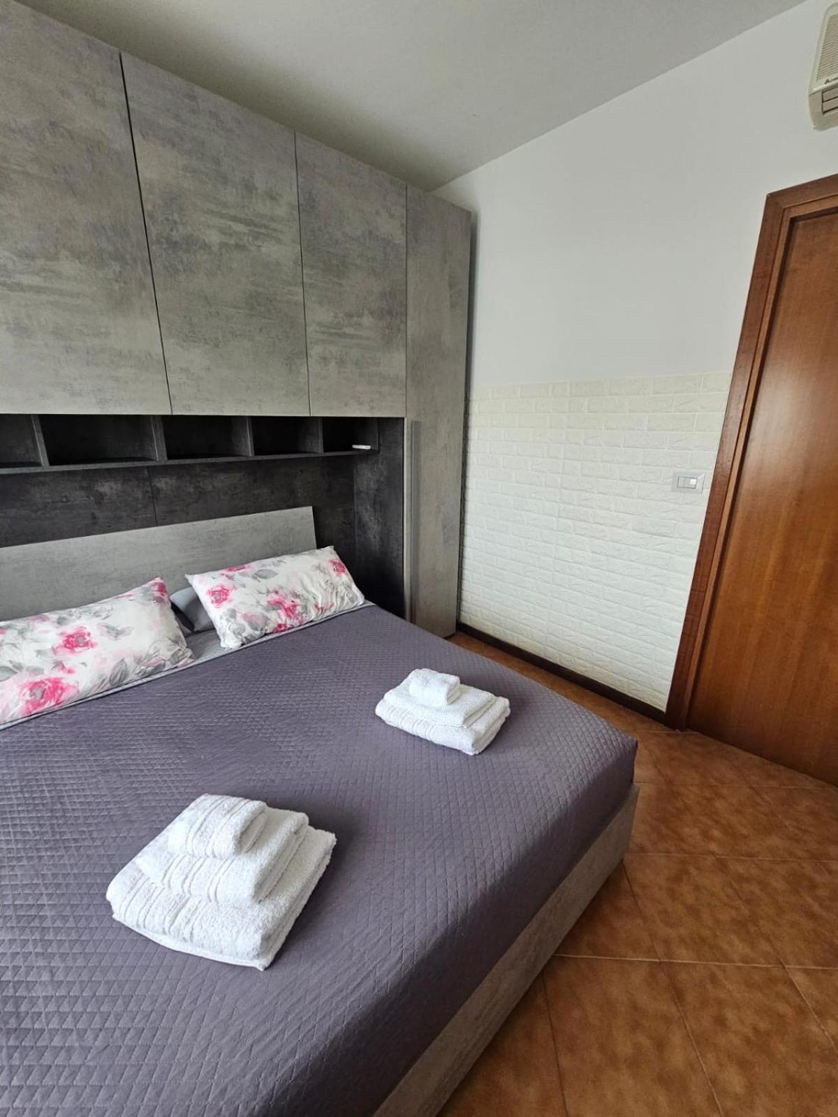 Apartamento La Dimora Di Sofia Roma Exterior foto